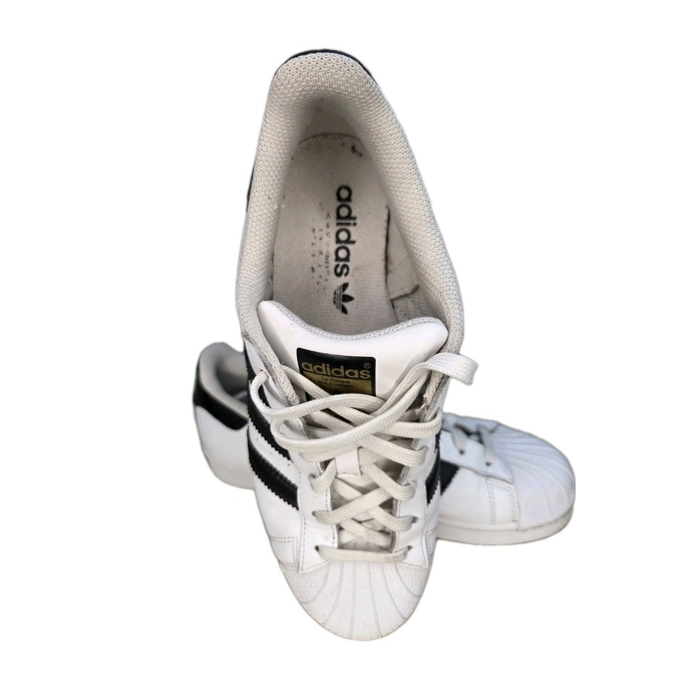 Women's Adidas Superstar Shoe C77153 White Size 7.5 Black Stripes 7 1/2 EUC. - Picture 8 of 9